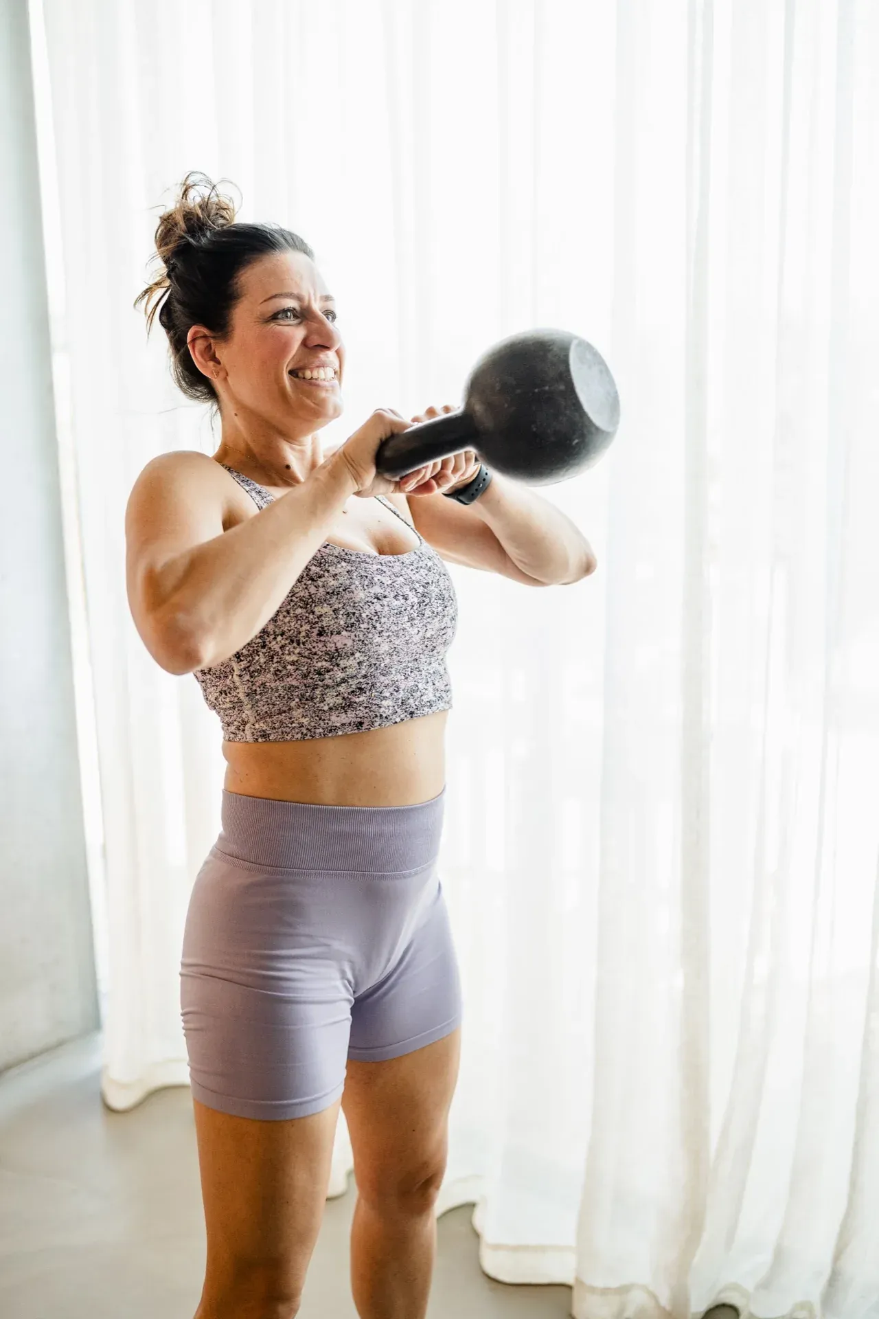 Tatjana Körner beim Kettlebell-Training